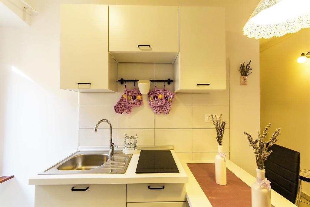 Center Apartment Lori Póla Kültér fotó